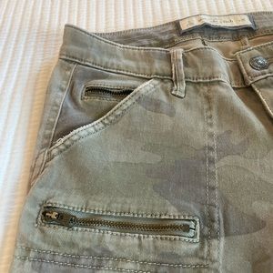 Abercrombie & Fitch Camo Skinny Jeans